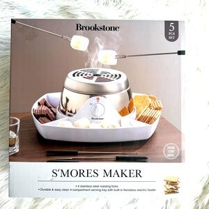 New Brookstone Flameless Indoor Electric S'Mores Maker -Smores Kit with 4 Forks